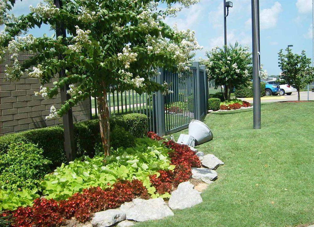Americas Best Value Inn & Suites Extended Stay - Tulsa Kültér fotó