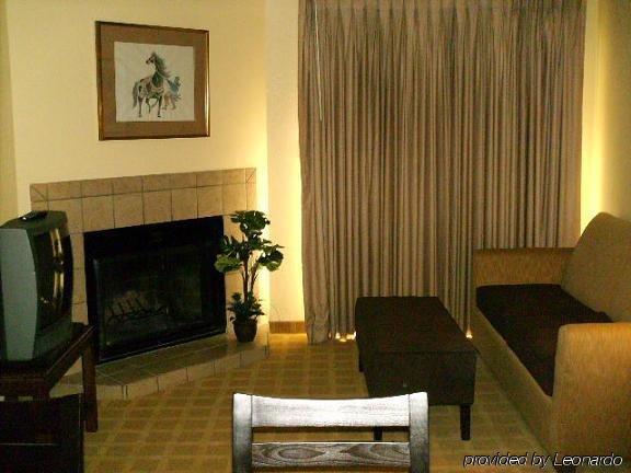 Americas Best Value Inn & Suites Extended Stay - Tulsa Szoba fotó