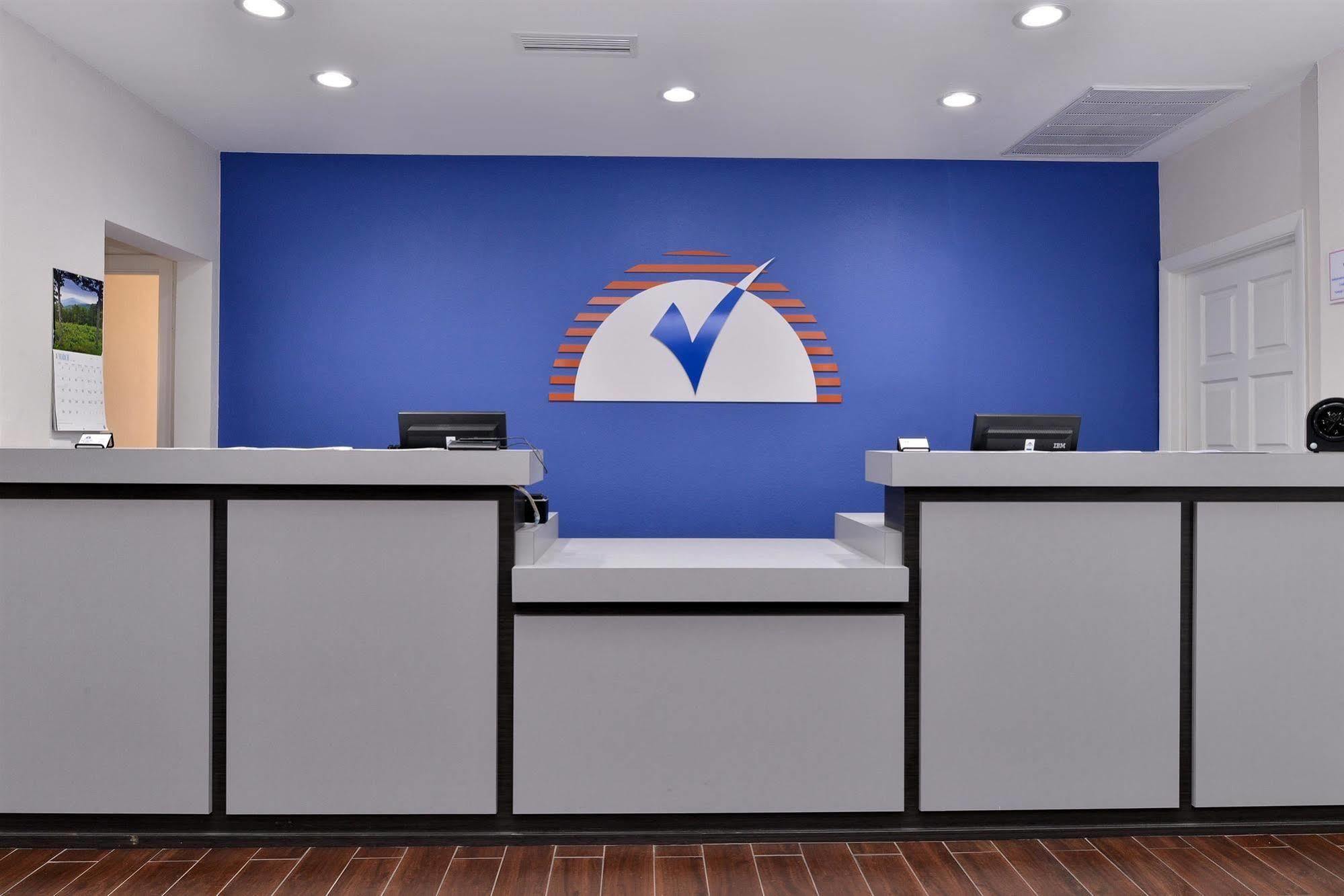 Americas Best Value Inn & Suites Extended Stay - Tulsa Kültér fotó